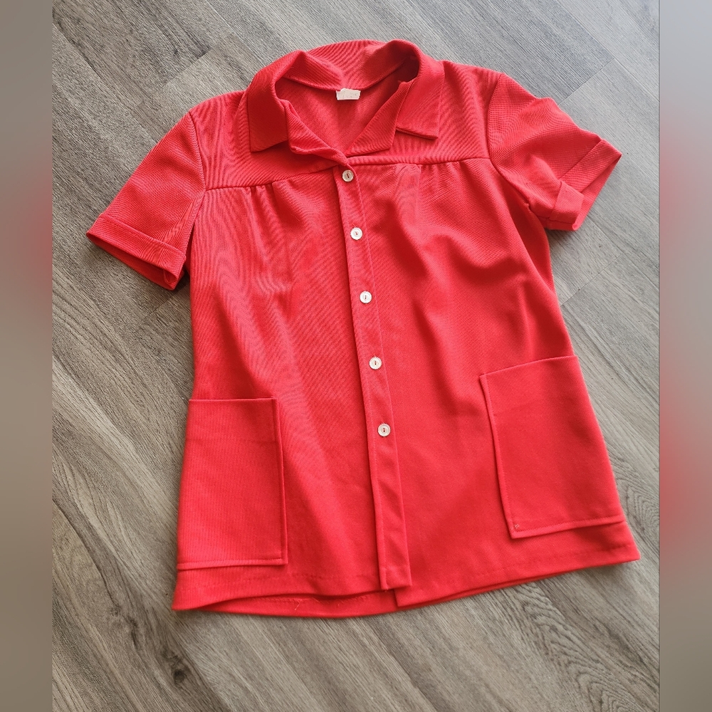 Vintage 60's Mod Red Button Up Collard Pleated Polyester Top with Pockets